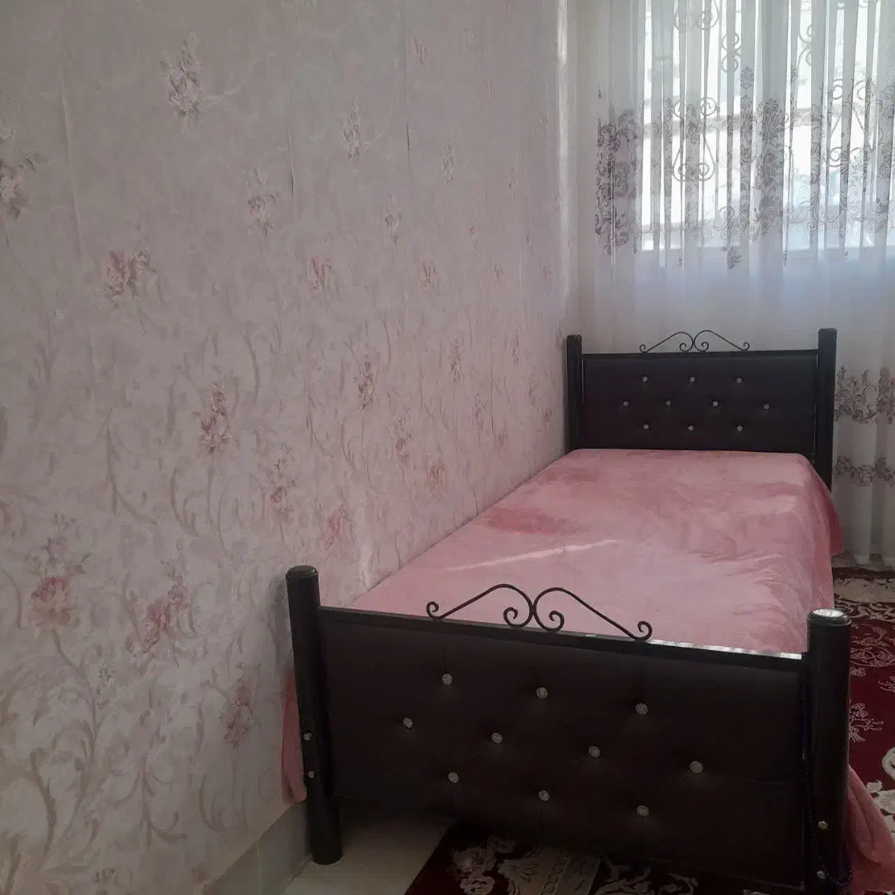 تخت فلزی همراه یاتشک|تخت و سرویس خواب|کرمانشاه, |دیوار