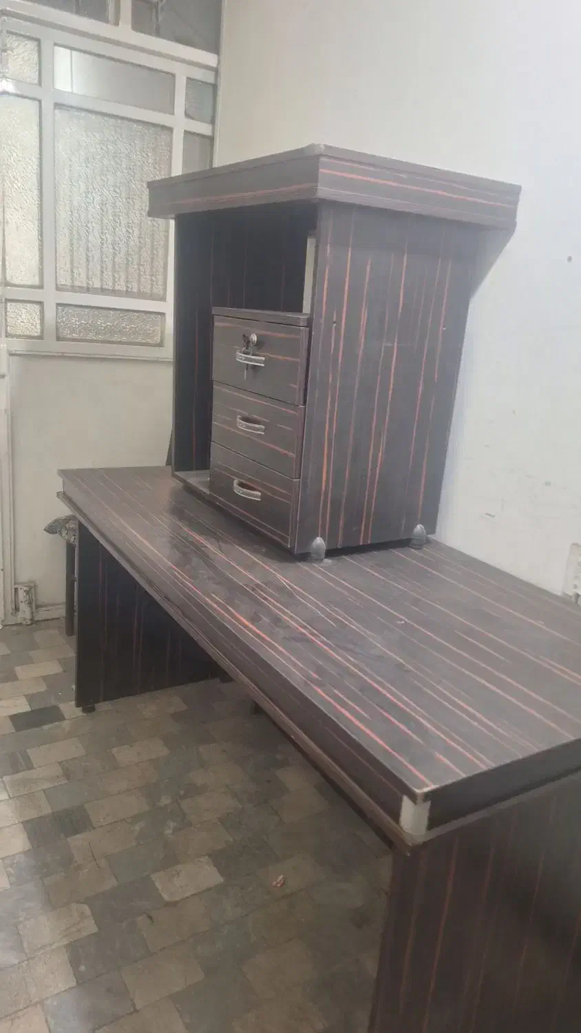 میز  اداری|مبلمان اداری|قم, زنبیل آباد|دیوار