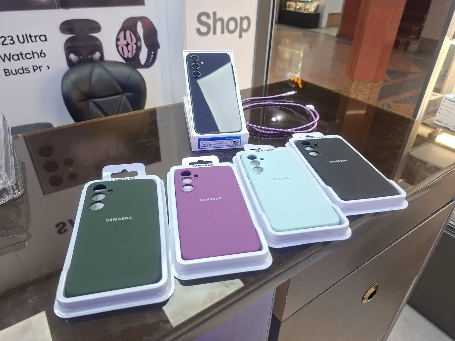 فروش ویژه Galaxy A35 همراه با آداپتور و انواع قاب|موبایل|تهران, نارمک جنوبی|دیوار