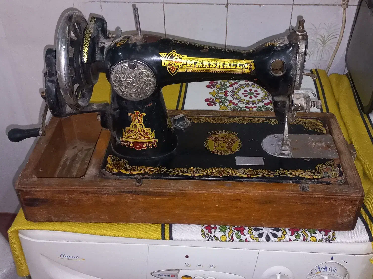 چرخ خیاطی مارشال|چرخ خیاطی و ریسندگی|شهریار, شهریار|دیوار