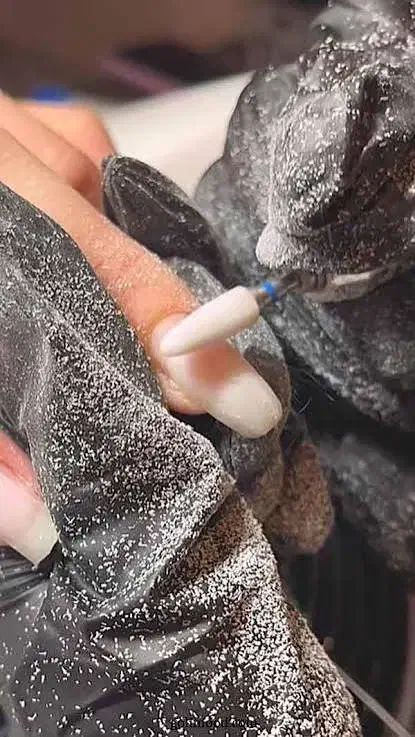 آموزش تخصصی ‌کاشت ناخن|خدمات آموزشی|فولادشهر, B7|دیوار