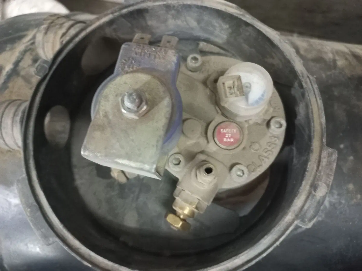 LPG|قطعات یدکی و لوازم جانبی|کاشمر, |دیوار