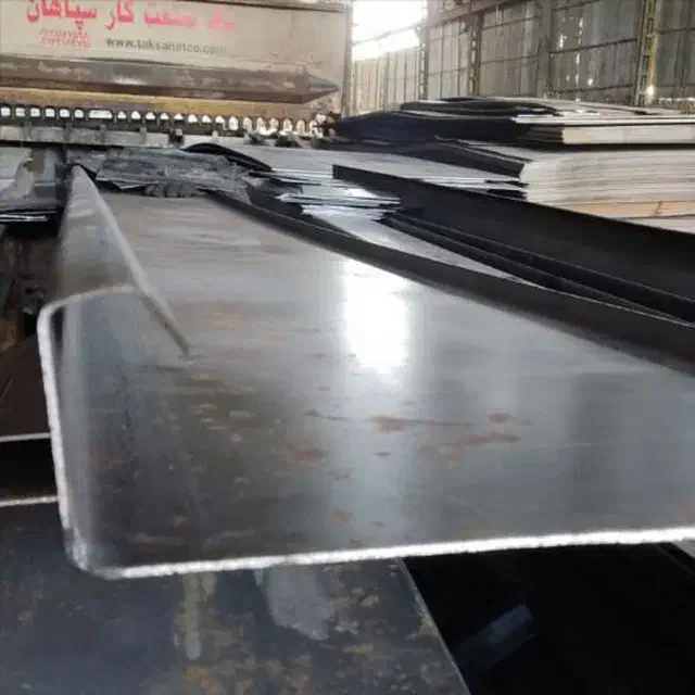 استخدام نیروی کار آهن آلات|استخدام صنعتی، فنی، مهندسی|مشهد, نوید|دیوار