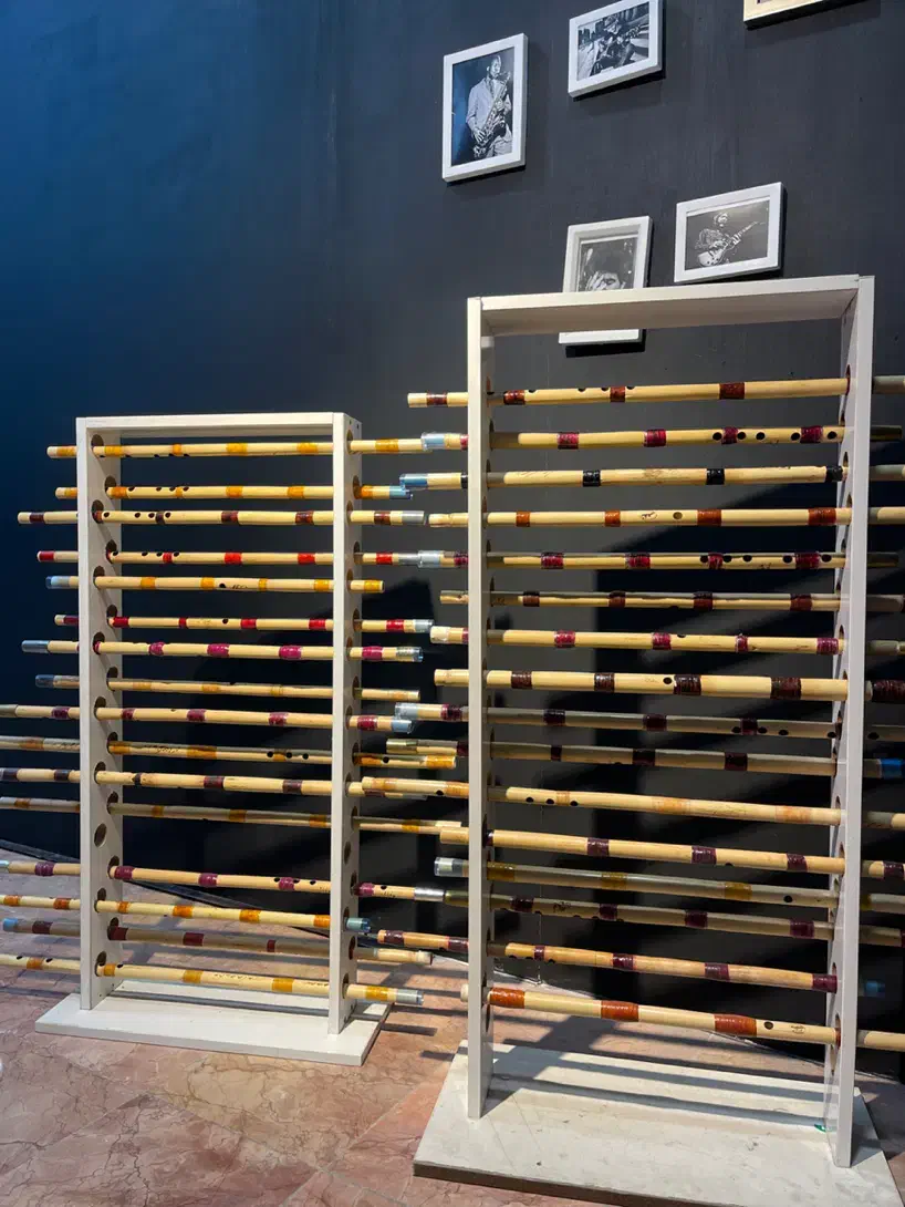 نی .|سازهای سنتی|کرمان, |دیوار