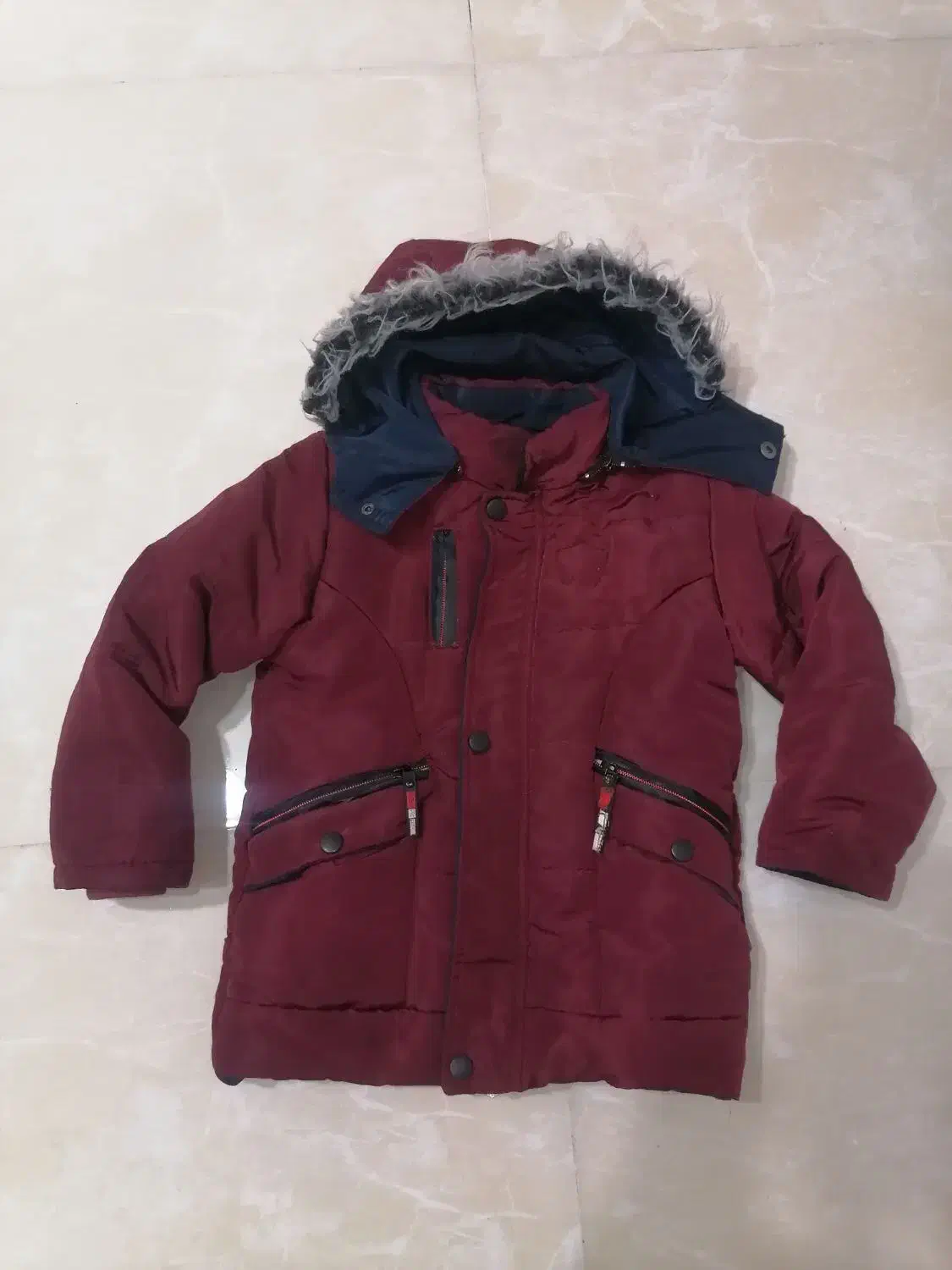 کاپشن بسیار گرم|کفش و لباس بچه|شیراز, فضلآباد|دیوار