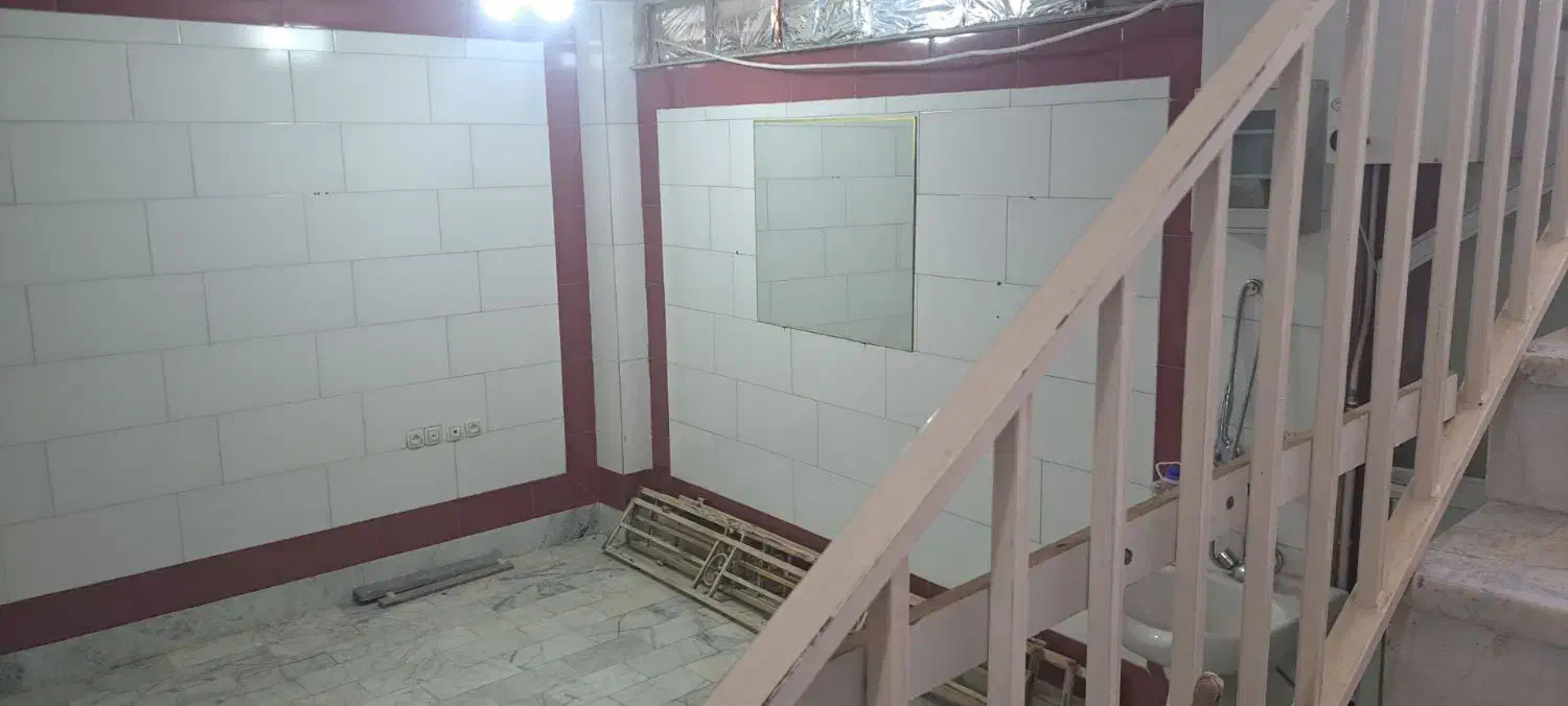 اجاره زیر زمین برای اداری و انباری|اجارهٔ دفتر کار، اتاق اداری، مطب|خمینی‌شهر, |دیوار