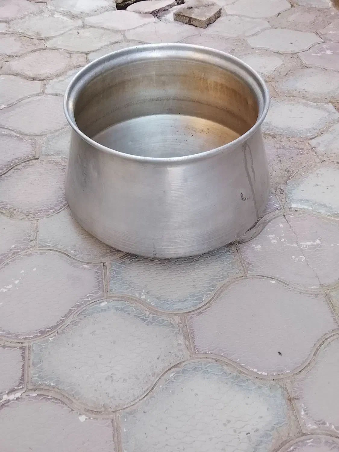 عرق گیر به همراه دیگ(نی گازان)|ظروف پختوپز|مراغه, |دیوار