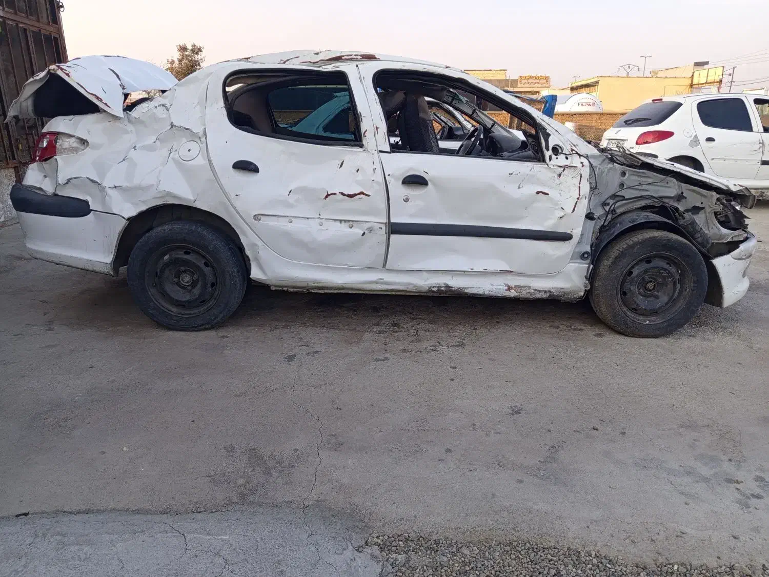 پژو ۲۰۶sdتیپ ۵مدل ۹۵تصادفی|خودرو سواری و وانت|ارومیه, |دیوار