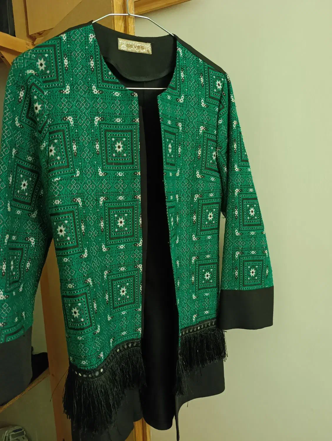 تعدادی مانتو (ورق بزنید)|لباس|بیرجند, |دیوار