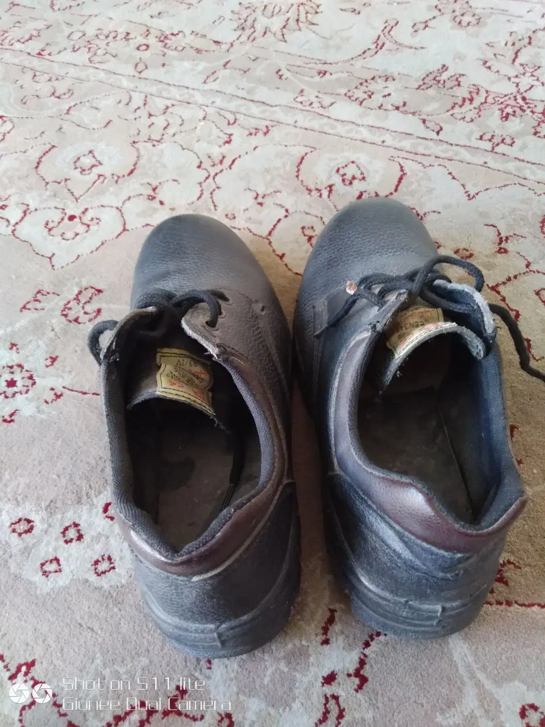 کفش چکمه سایز ۴۲|کیف، کفش، کمربند|اندیشه, اندیشه فاز ۲|دیوار