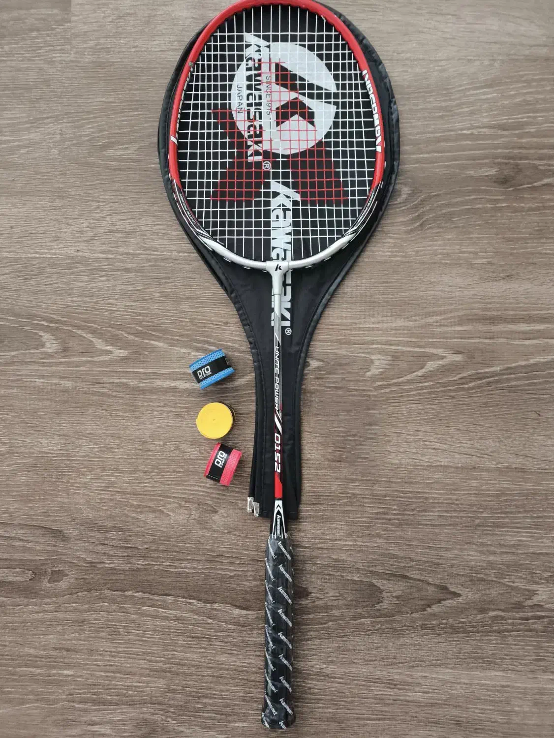 راکت بدمینتون کاوازاکی اعلا|ورزش‌های توپی|زنجان, |دیوار