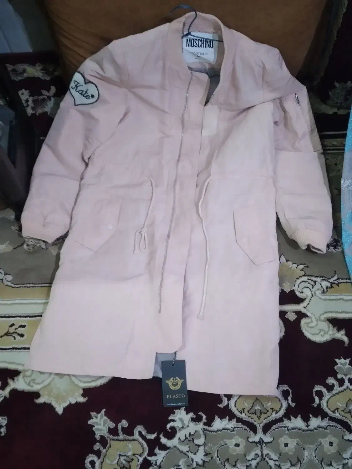 پالتو|لباس|مشهد, طبرسی شمالی|دیوار