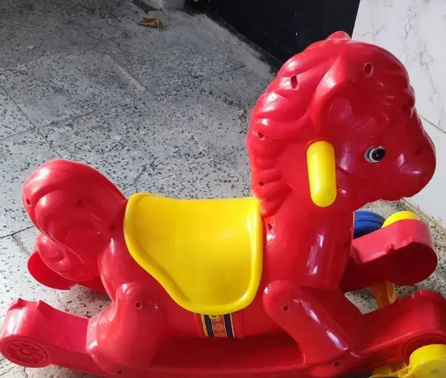 راکر اسب|اسباب‌بازی بچه|الوند, |دیوار