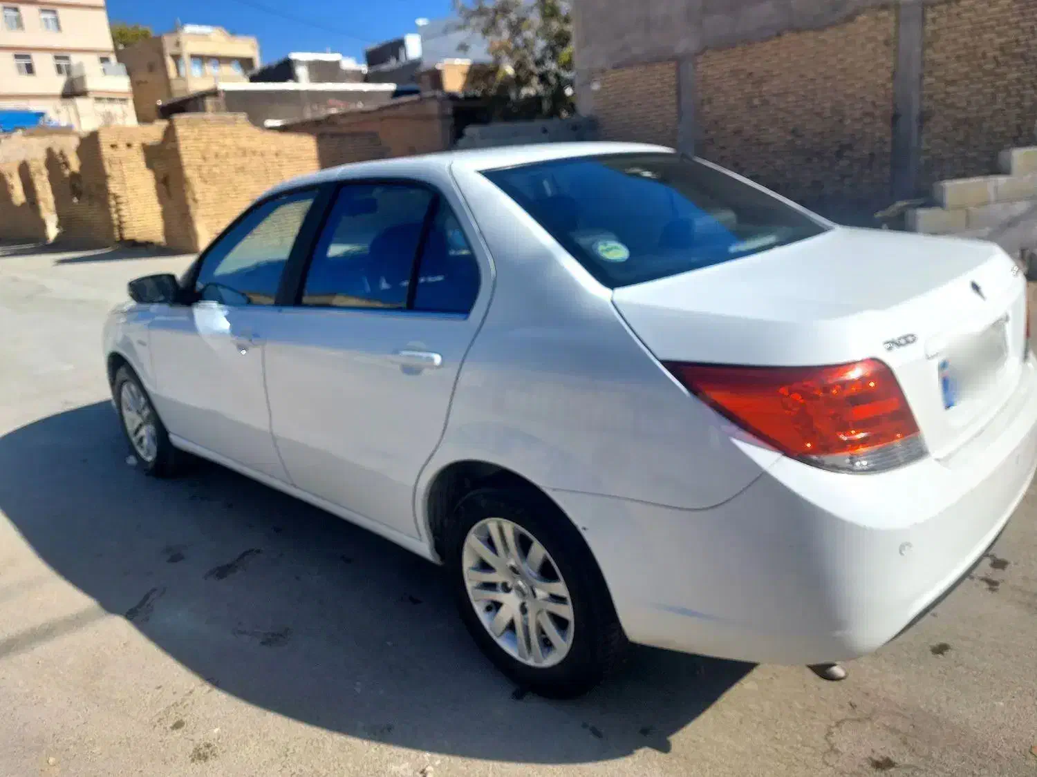 دنا تیپ ۱|خودرو سواری و وانت|بروجن, |دیوار