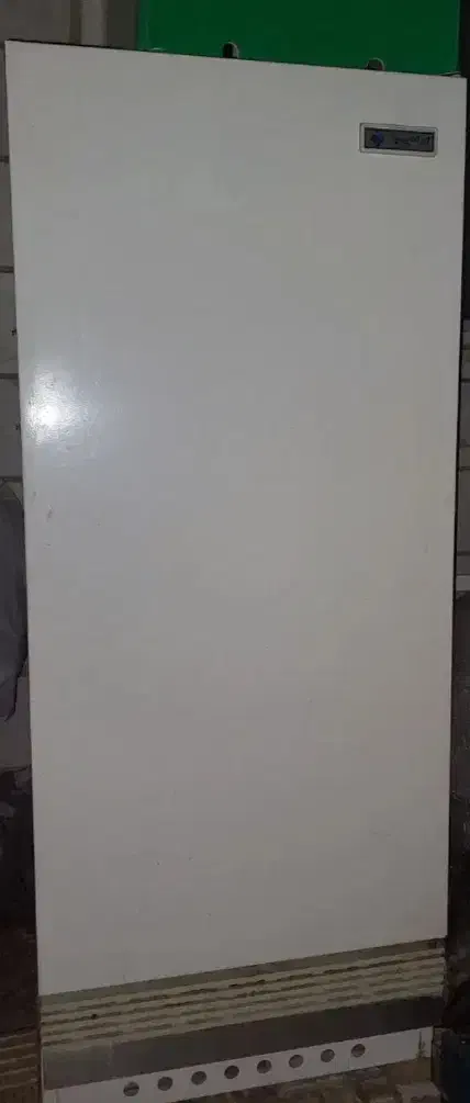 یخچال|یخچال و فریزر|بشاریات, |دیوار