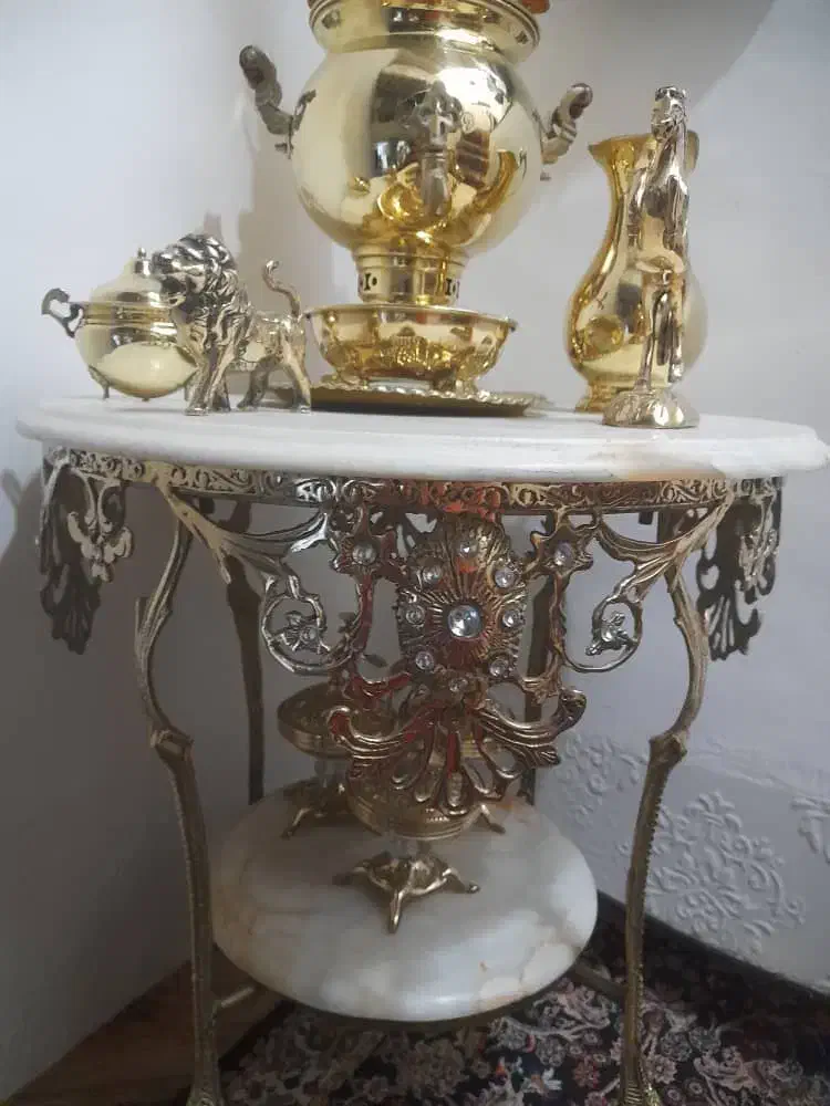 میز برنز و قندان|صنایع دستی و سایر لوازم تزئینی|مراغه, |دیوار