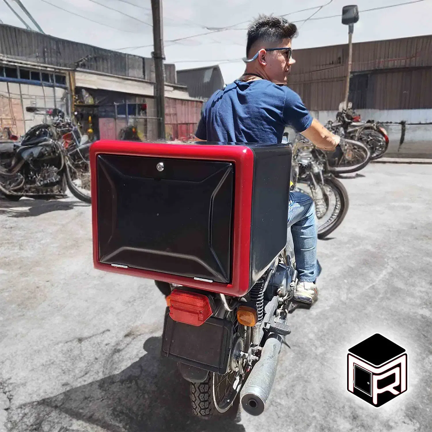 باکس موتور باکس فایبرگلاس باکس غذا|قطعات یدکی و لوازم جانبی|تهران, خواجه نظام الملک|دیوار