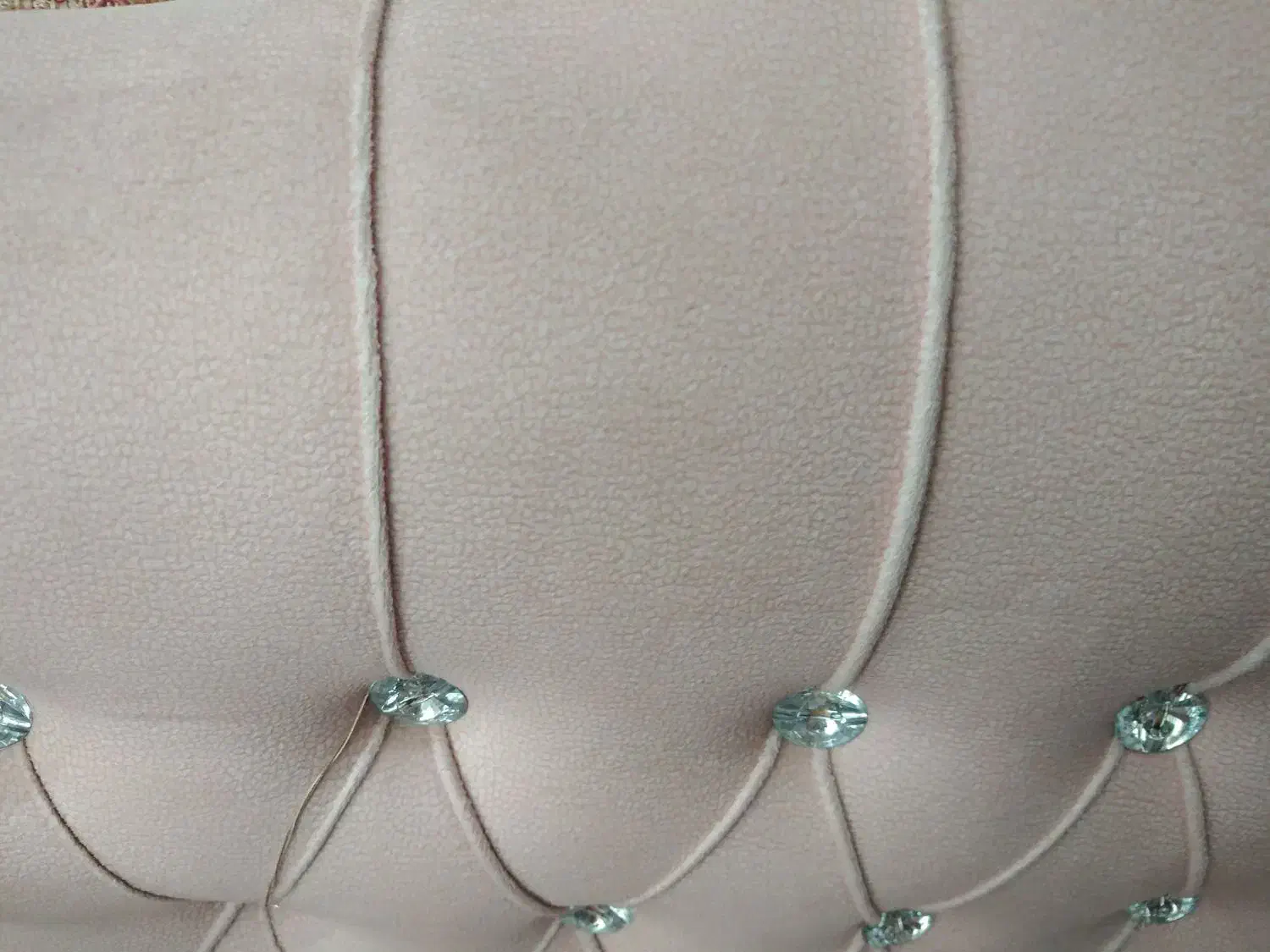 مبل و ناهارخوری|مبلمان خانگی و میز عسلی|تربت‌حیدریه, فردوسی جنوبی|دیوار