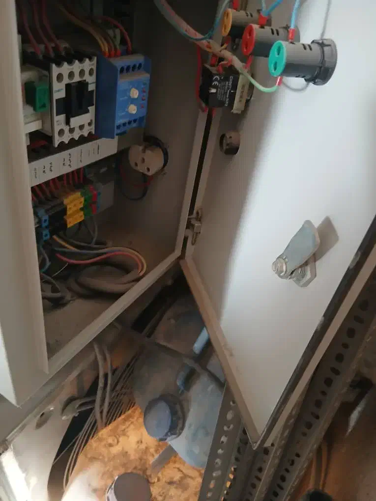 فروش بخاری گرمخانه و الکتروموتور ۳ فاز|ماشینآلات صنعتی|فیروزآباد (فارس), |دیوار