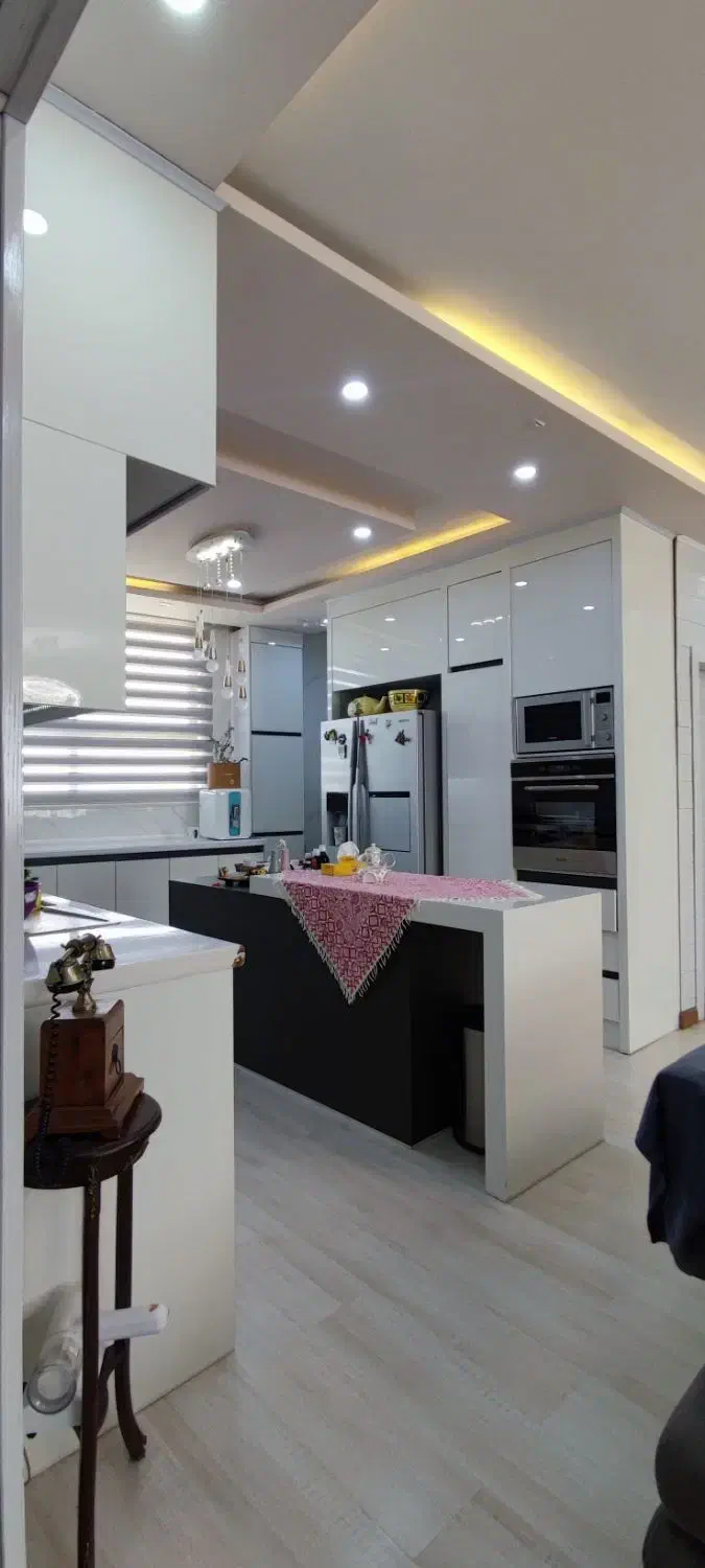 واحد ۱۲۰ متری/خوش قیمت - شیخ مفید|فروش آپارتمان|اصفهان, فیض|دیوار