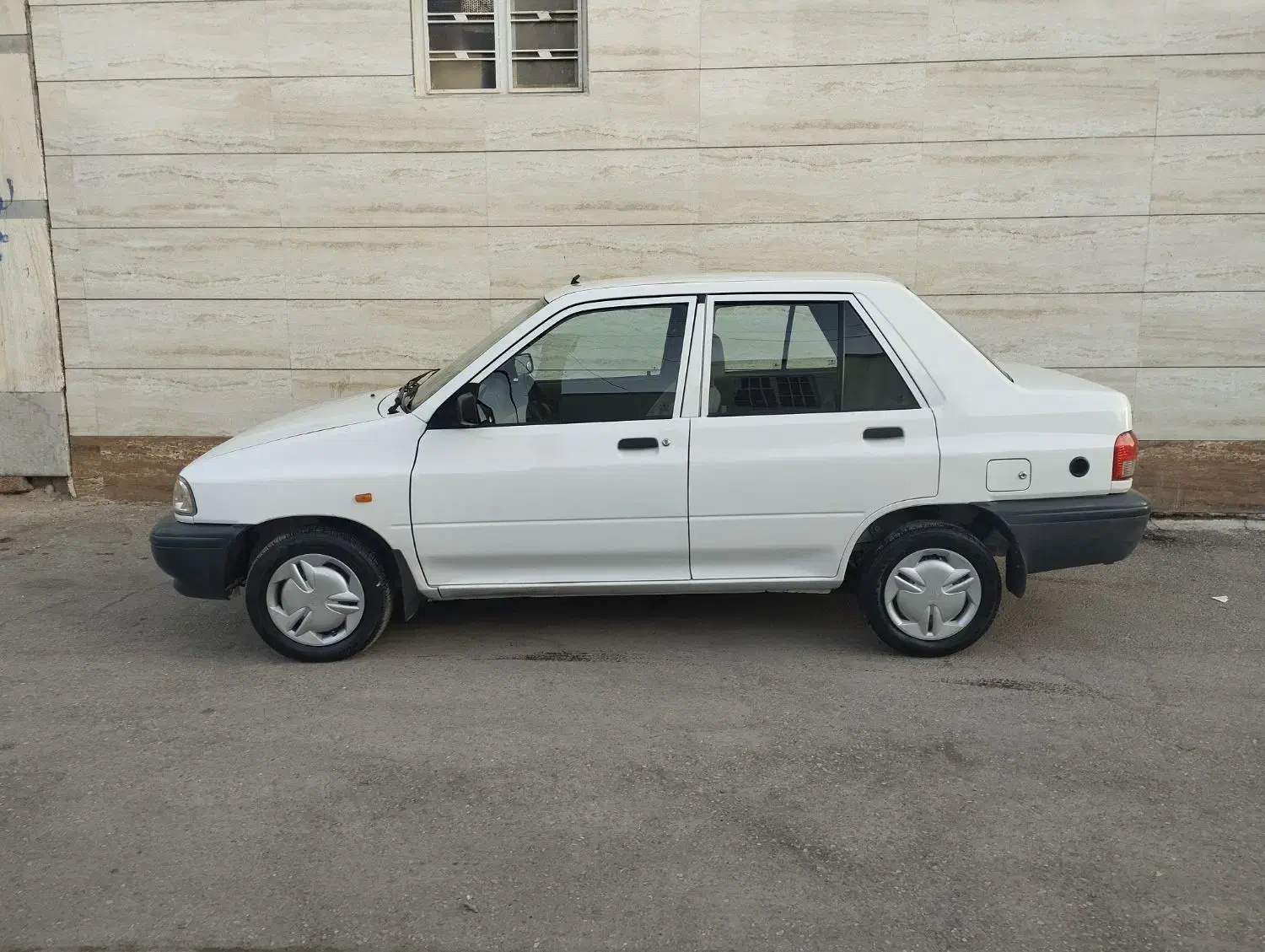 پراید|خودرو سواری و وانت|زرقان, |دیوار