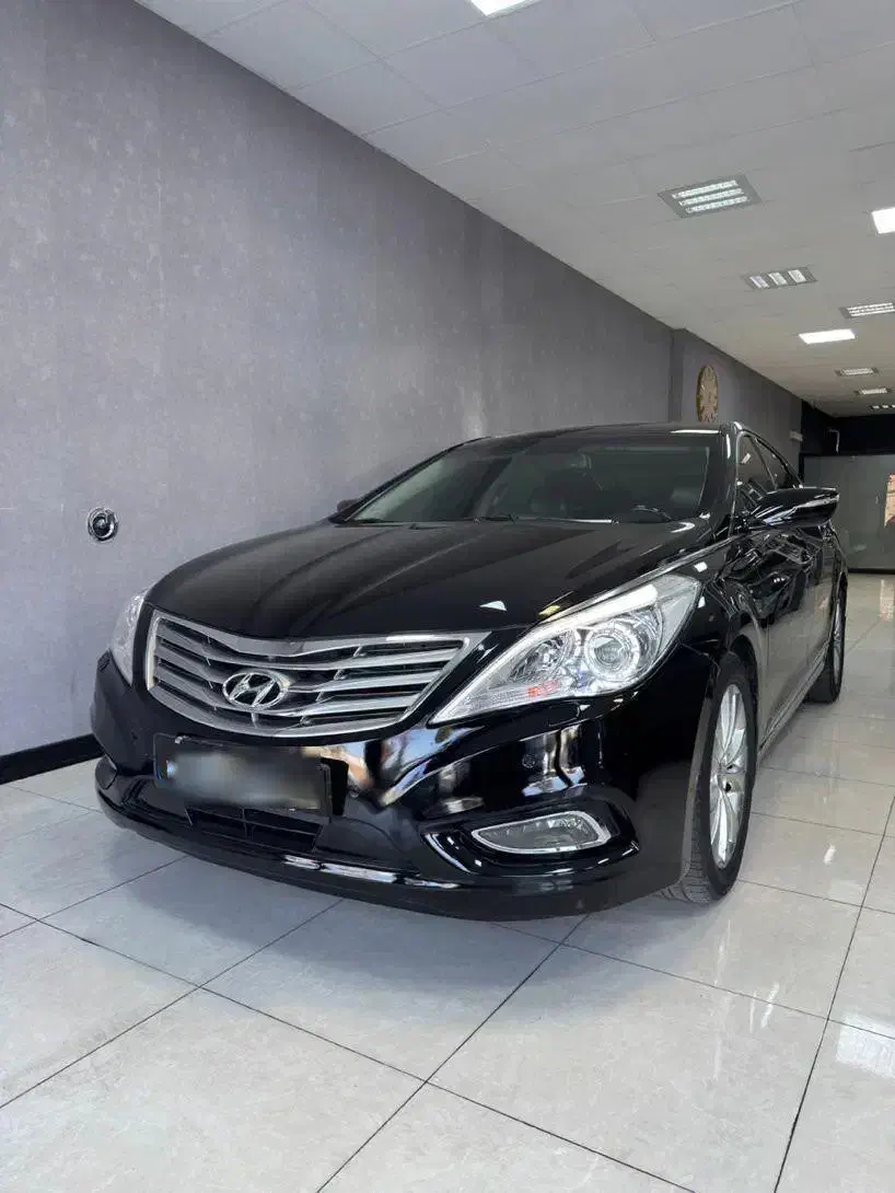 آزرا گرنجور ۲۰۱۳|خودرو سواری و وانت|سمنان, |دیوار