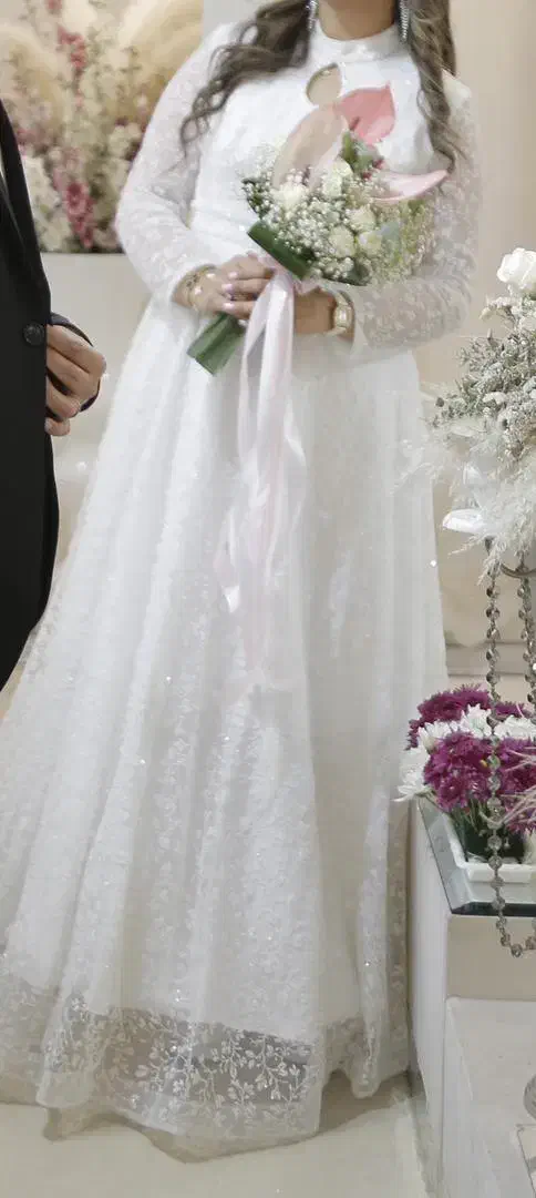 لباس عقد بسیار زیبا|لباس|تهران, چیذر|دیوار