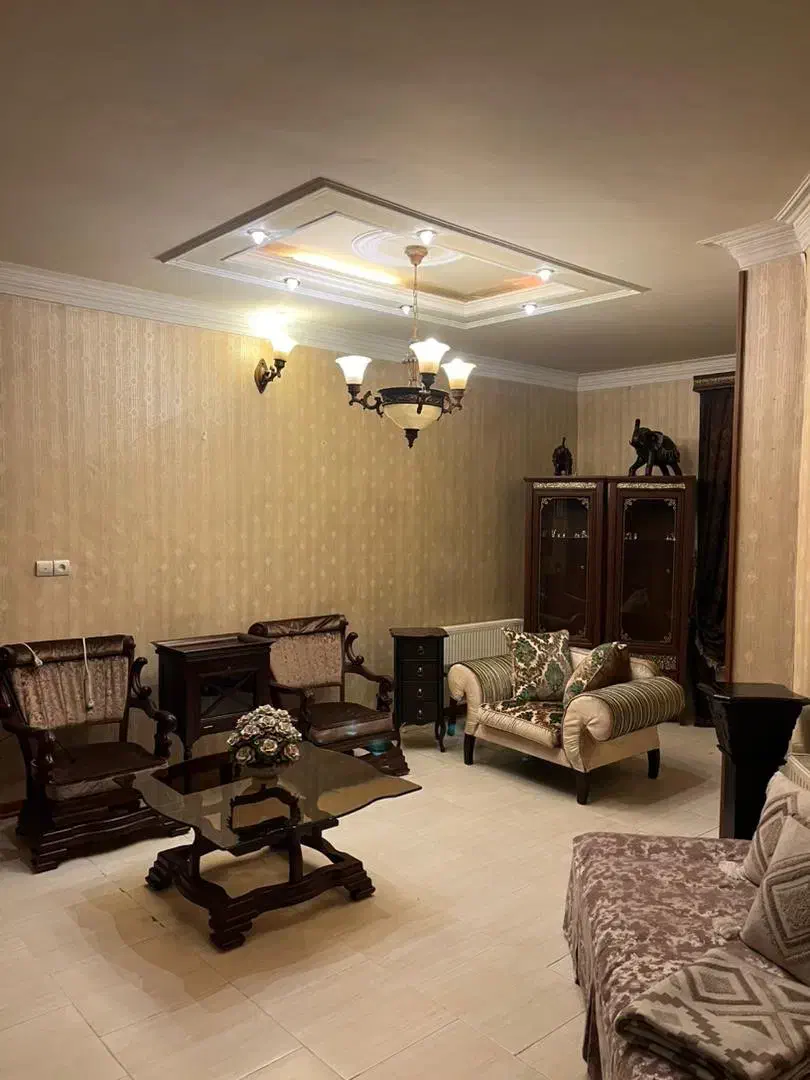 اجاره اپارتمان ۲۲۰ متری لاکچری/بلوار نسترن|اجارهٔ آپارتمان|کرمانشاه, |دیوار