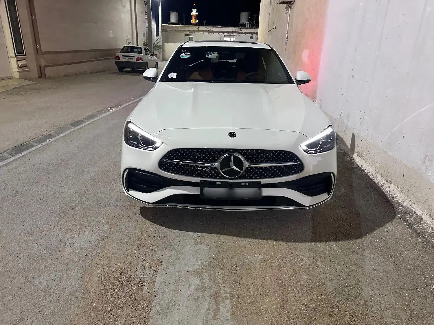 بنزC200 L. 2025|خودرو سواری و وانت|شیراز, ارم|دیوار