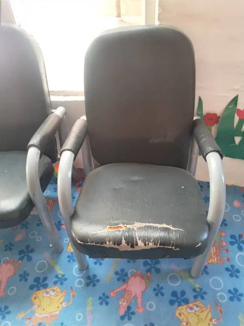 تعدادی میزو صندلی مناسب مهد کودک مدرسه|صندلی و نیمکت|ورامین, ورامین|دیوار