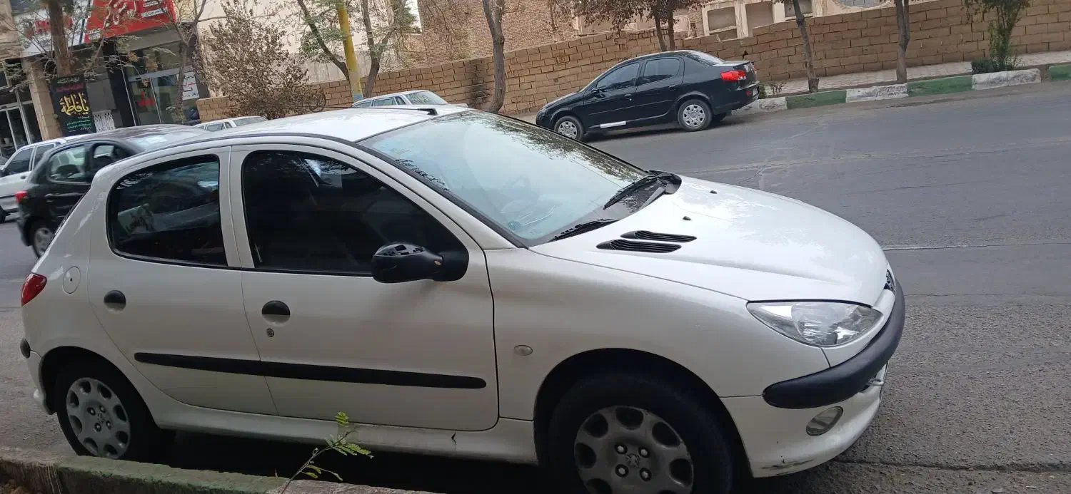 206 مدل ۹۹ کم کار|خودرو سواری و وانت|کاشان, دروازه فین|دیوار