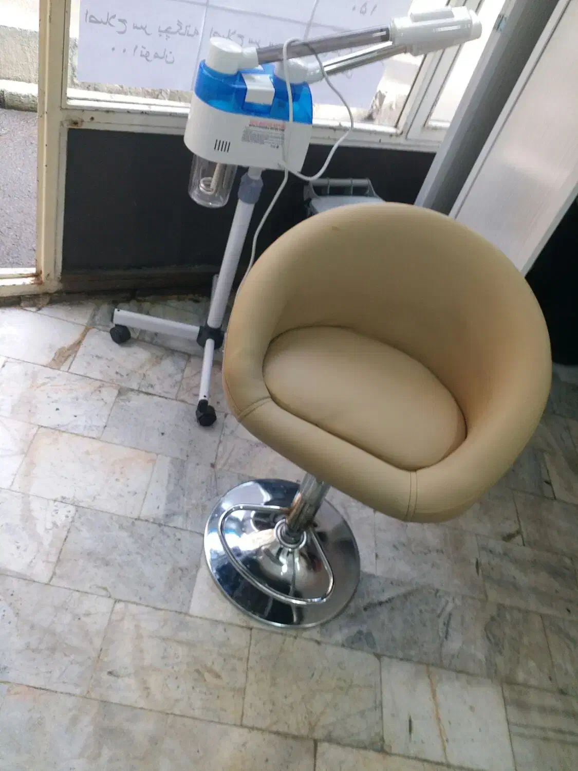 صندلی اوپن جکدار|صندلی و نیمکت|شهریار, کهنز|دیوار