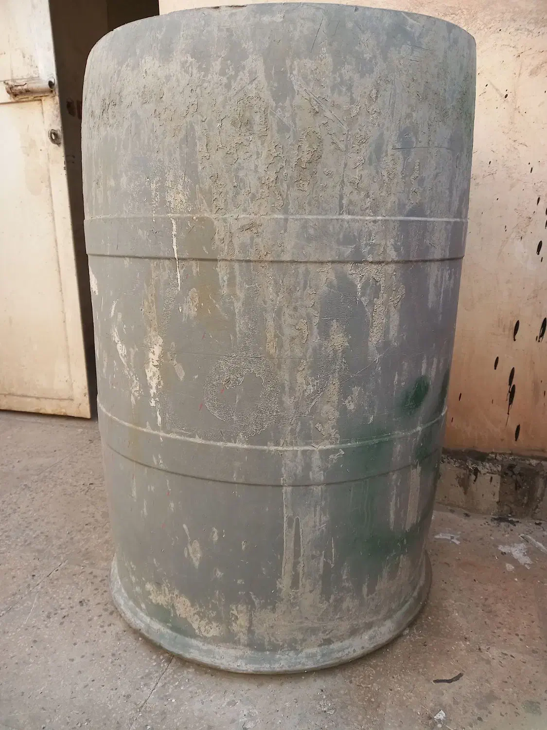 بشکه پلاستیکی ۲۰۰ لیتری آب|مصالح و تجهیزات ساختمان|اهواز, پادادشهر|دیوار