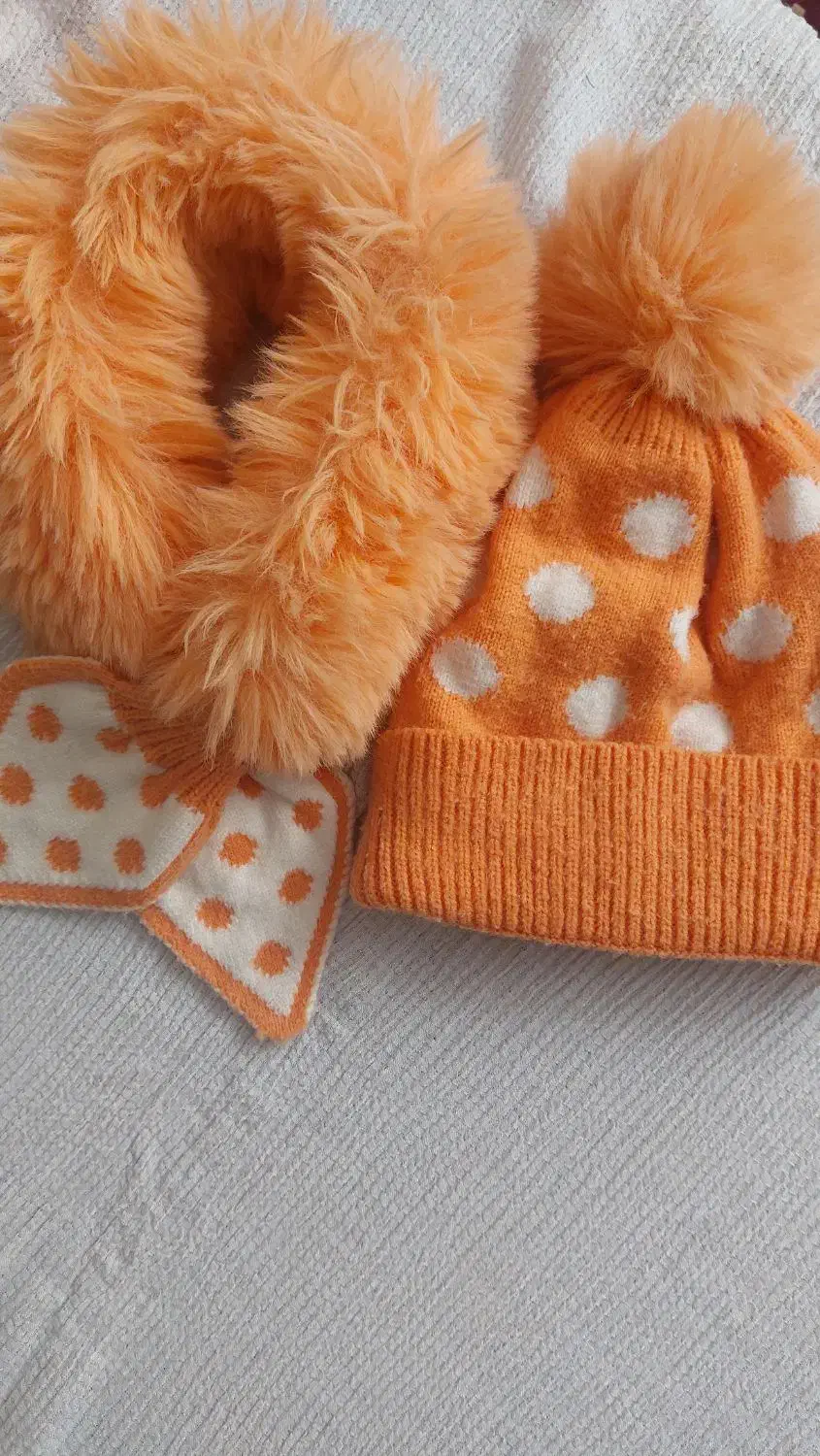 شال و کلاه دخترانه در حد نو ولباس تکواندو سایز ۲|لباس|اسلام‌شهر, شهرک قائمیه|دیوار