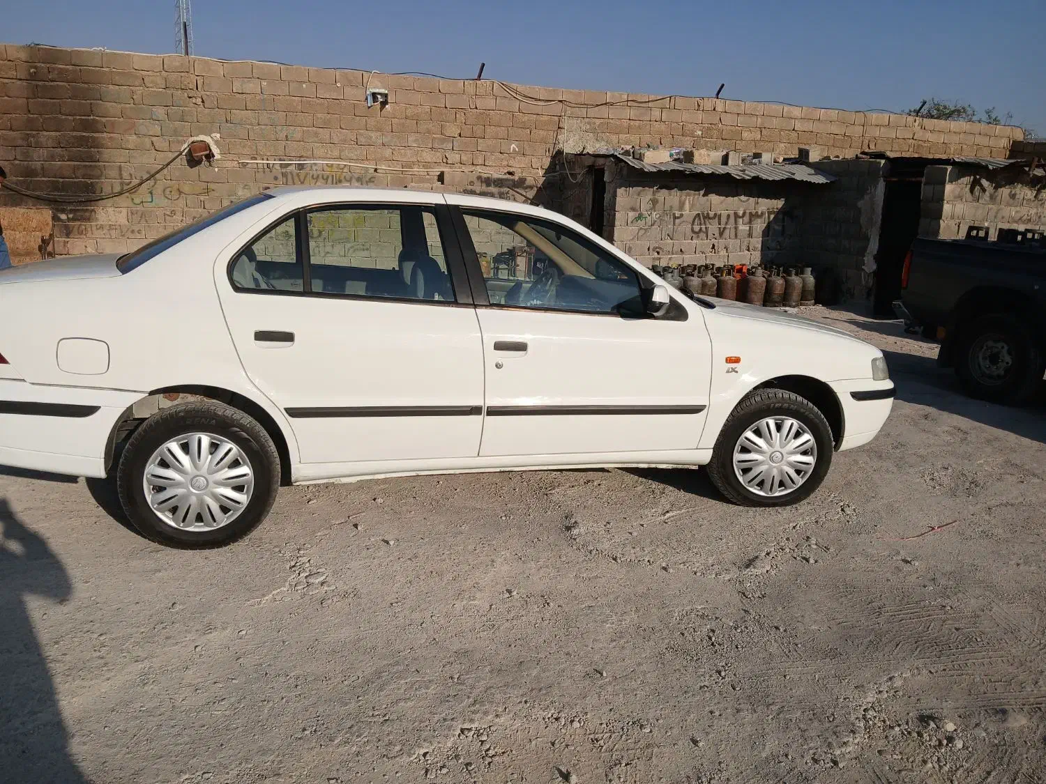 صمند سفید زیر خاکی|خودرو سواری و وانت|یاسوج, |دیوار