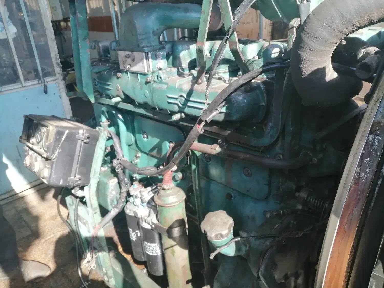 موتور ولوو 279 جعبه کامپیوتری و موتور ماک 250|ماشین‌آلات صنعتی|همدان, |دیوار