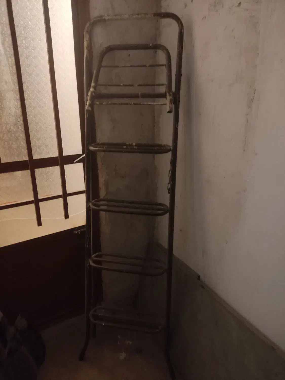 فروش نردبان اهنی|ابزارآلات|سمنان, |دیوار