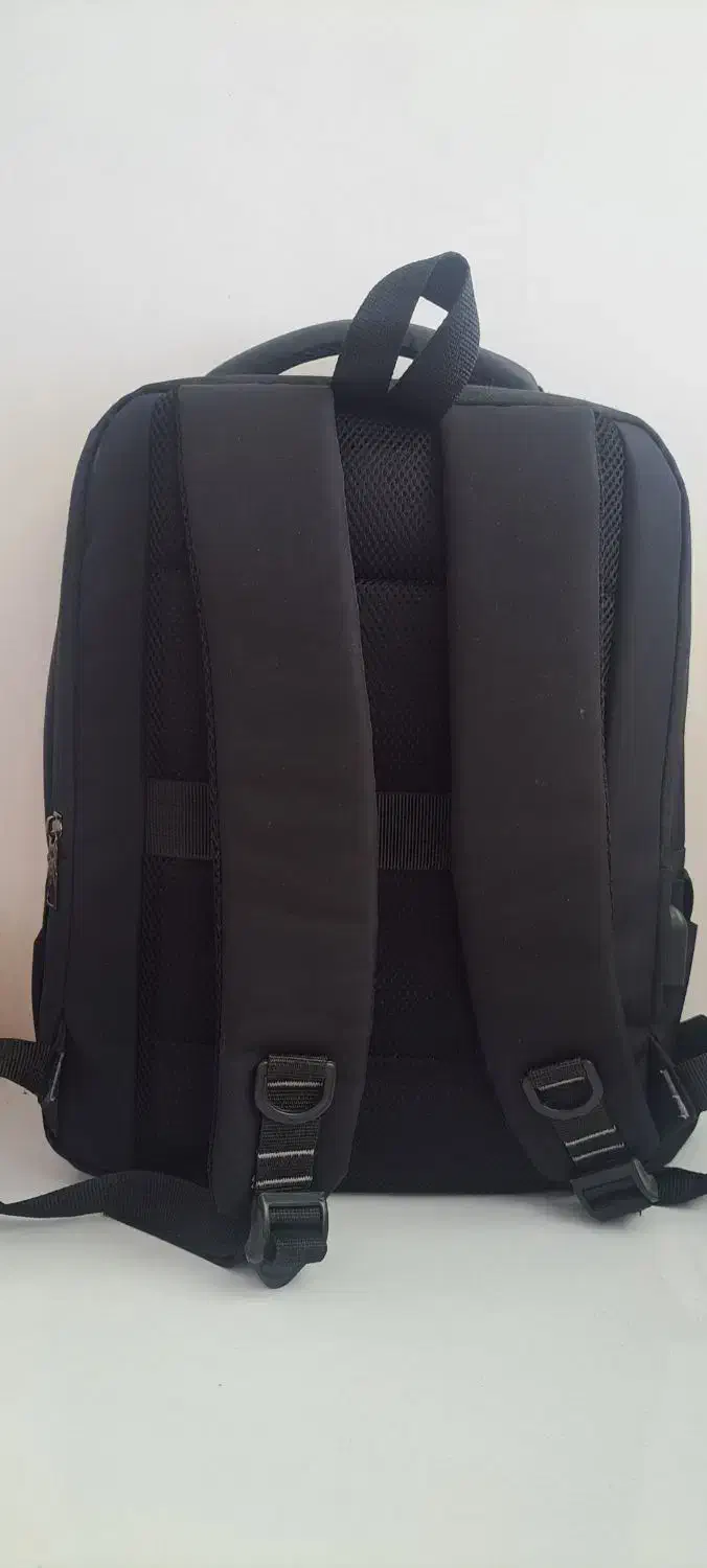 کوله پشتی در حد نو|کیف، کفش، کمربند|زنجان, |دیوار