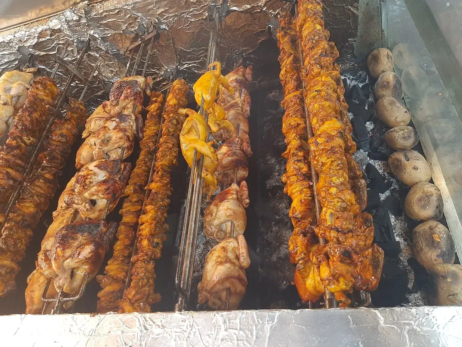 دستگاه مرغ بریان ذغالی|کافیشاپ و رستوران|لاهیجان, طالقانی|دیوار