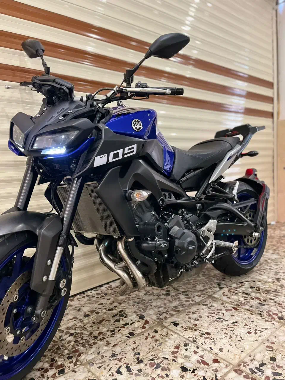 mt09 yamaha|موتورسیکلت|تهران, آبشار|دیوار