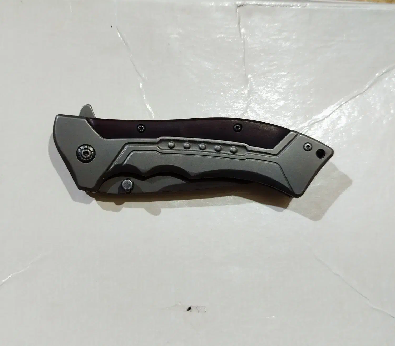 چاقو|کوهنوردی و کمپینگ|دهدشت, |دیوار