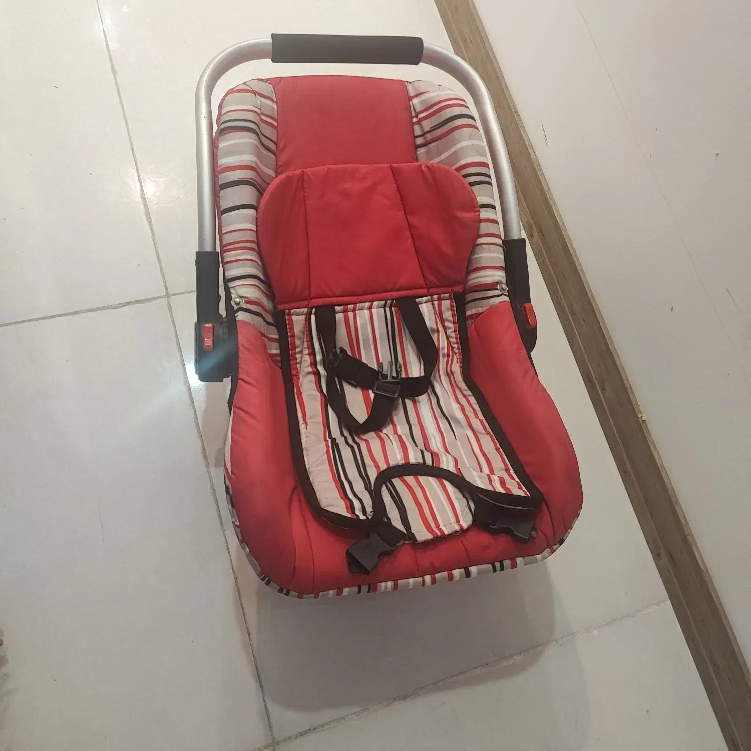 کریر نوزاد|کالسکه و لوازم جانبی|سنندج, |دیوار