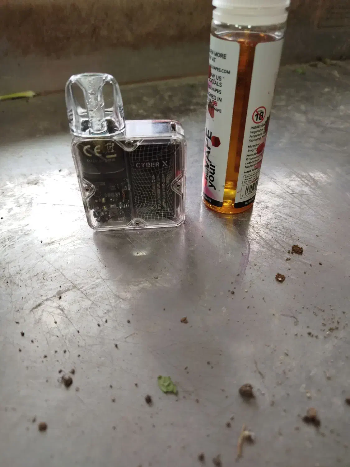 ویپ|زیورآلات و اکسسوری|میانه, |دیوار