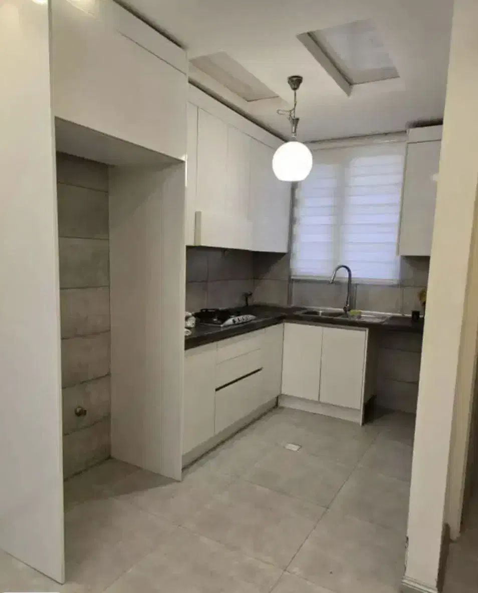 واحد۵۱متری/غرق‌نور