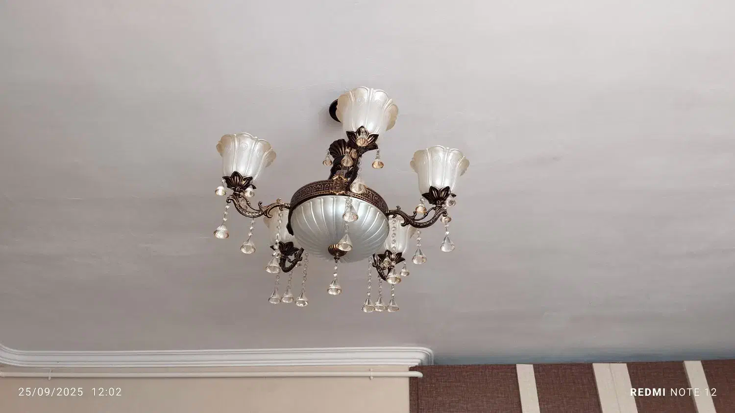 لوستر|لوستر و چراغ آویز|تبریز, |دیوار