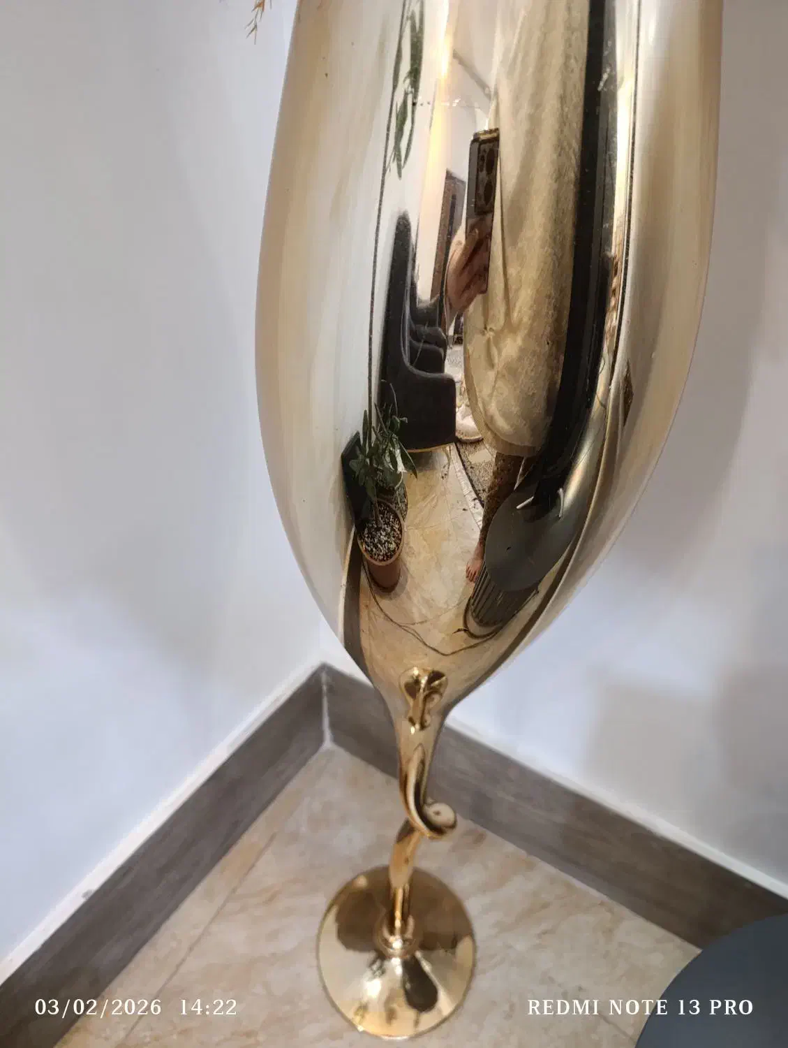 گلدان|گل مصنوعی|مشگین شهر, |دیوار