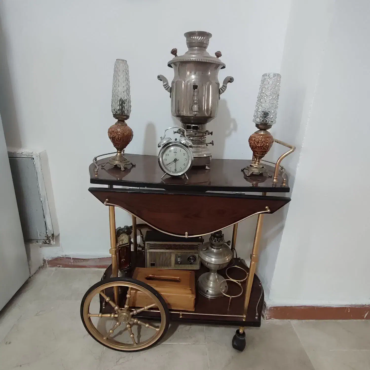 ساعت میز بار و ویترین|بوفه، ویترین، کنسول|فیروزکوه, |دیوار