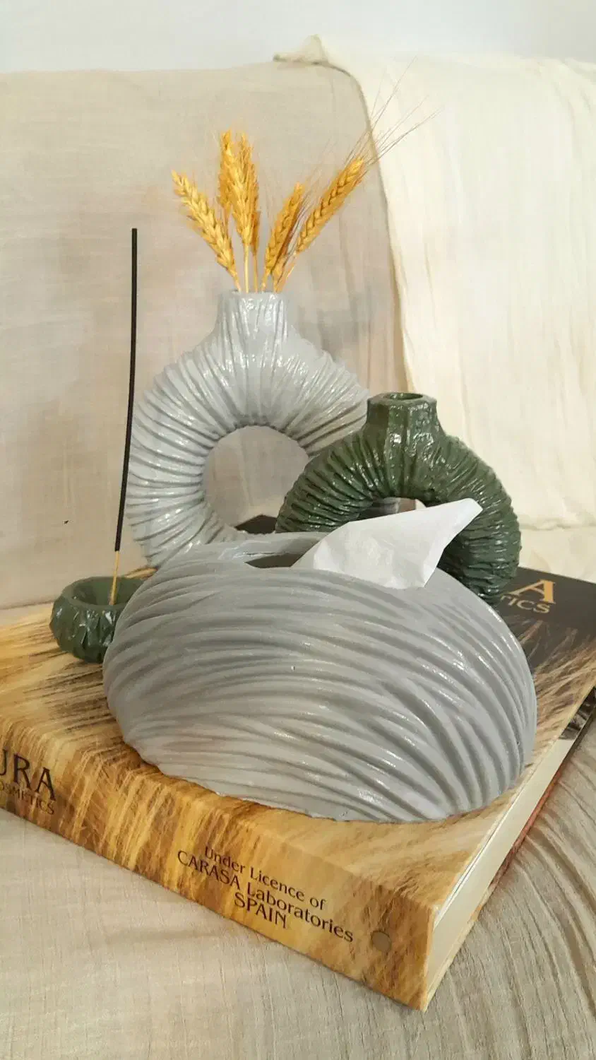 گلدان دونات چروک بزرگ وکوچک وجادستمال کاغذی|صنایع دستی و سایر لوازم تزئینی|مشهد, صیاد شیرازی|دیوار