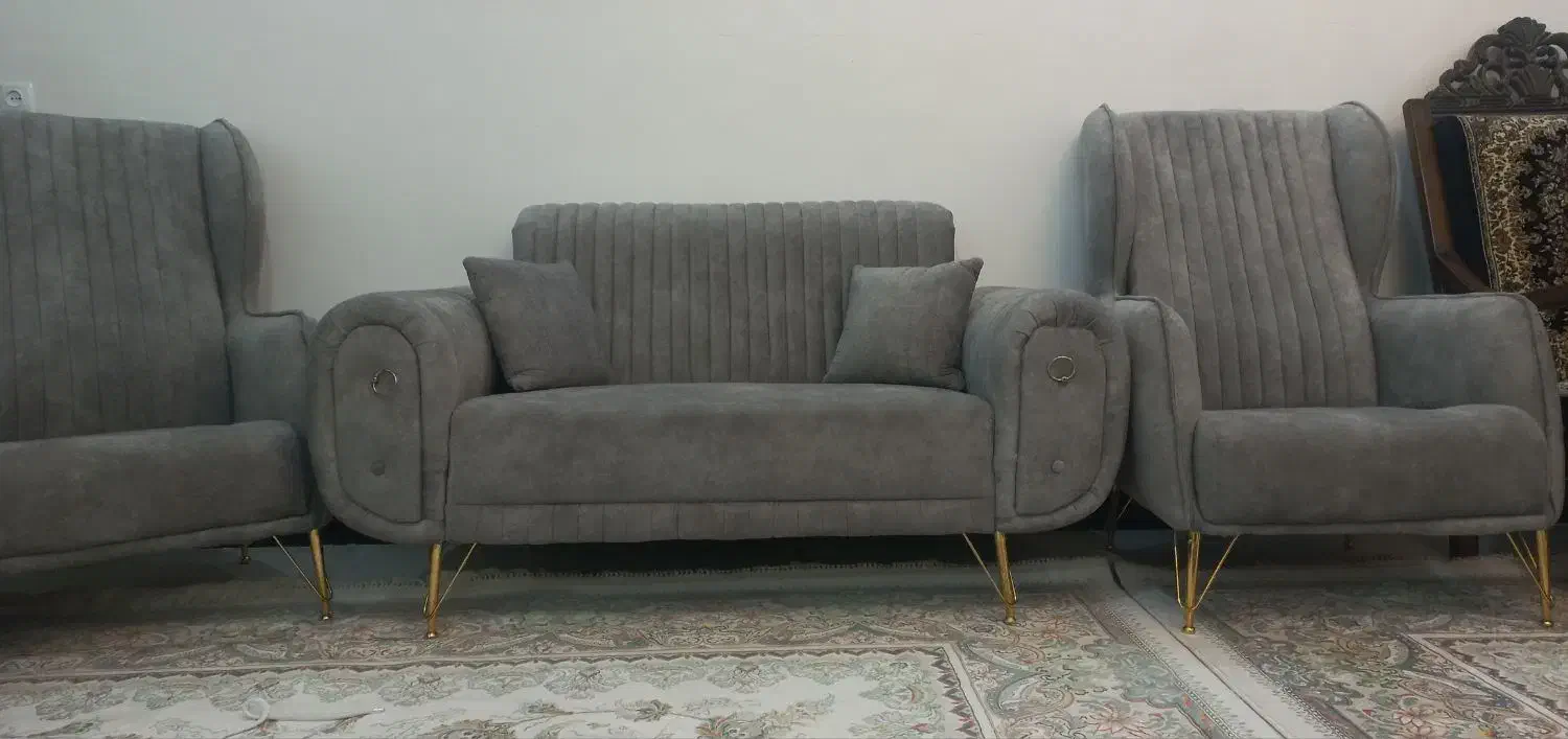 مبل راحتی نو ۶ ماه خریداری شده مناسب جهاز|مبلمان خانگی و میز عسلی|رفسنجان, |دیوار