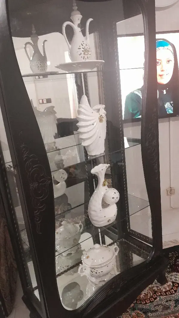 بوفه خوشگل|بوفه، ویترین، کنسول|کرج, حصارک بالا|دیوار